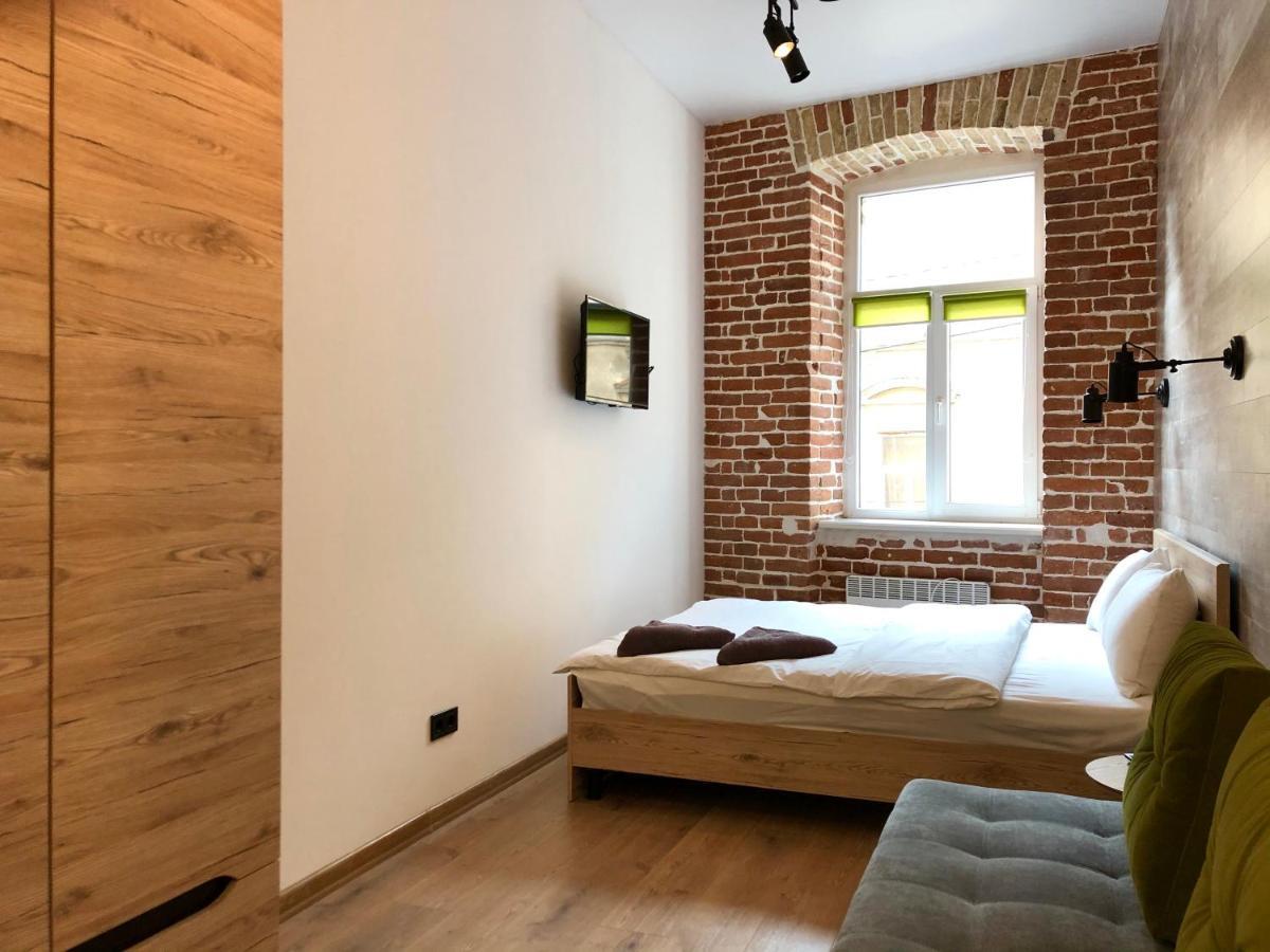 Romantic Apartments-In Center 8 7A Lviv Buitenkant foto