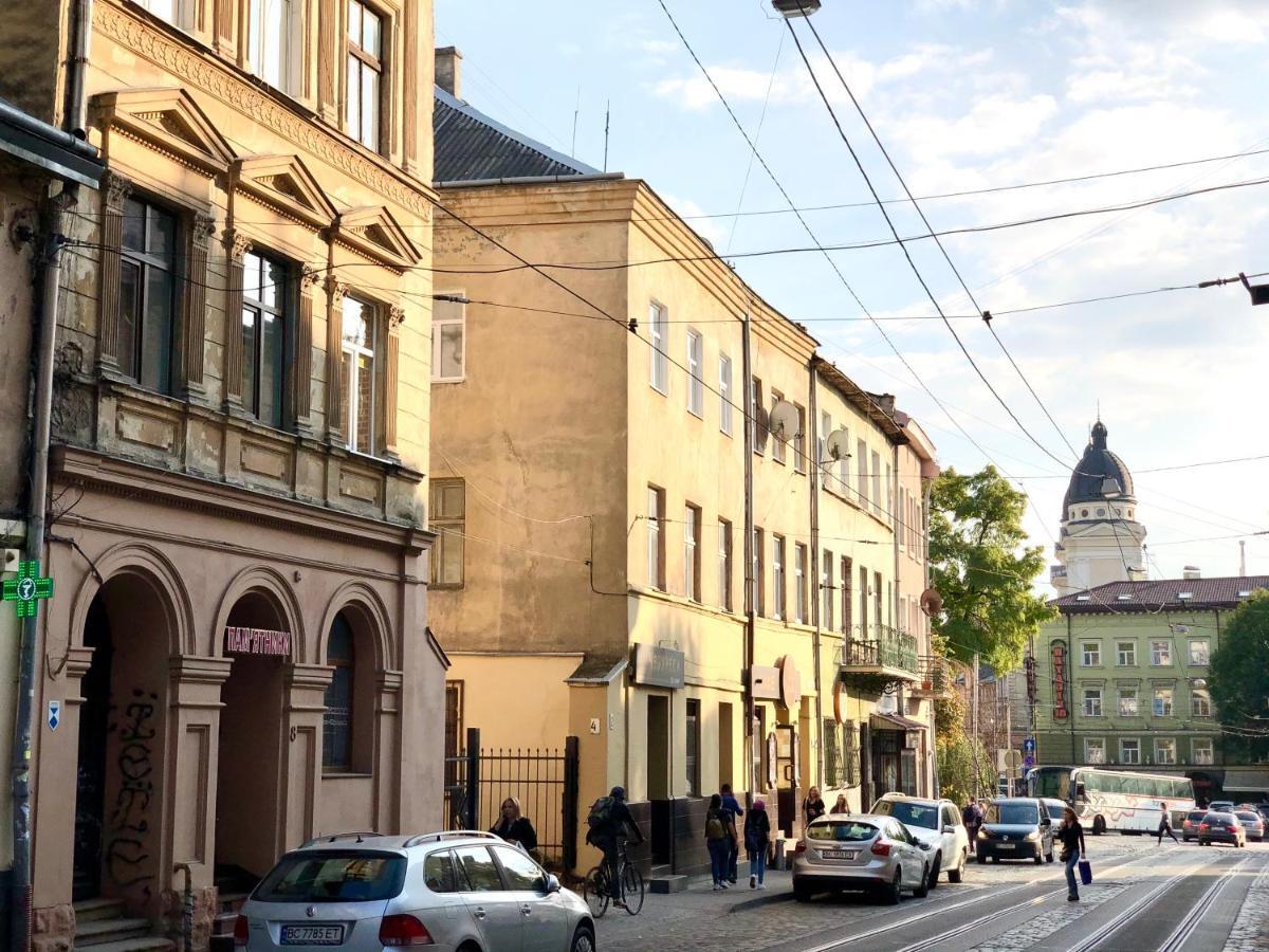 Romantic Apartments-In Center 8 7A Lviv Buitenkant foto